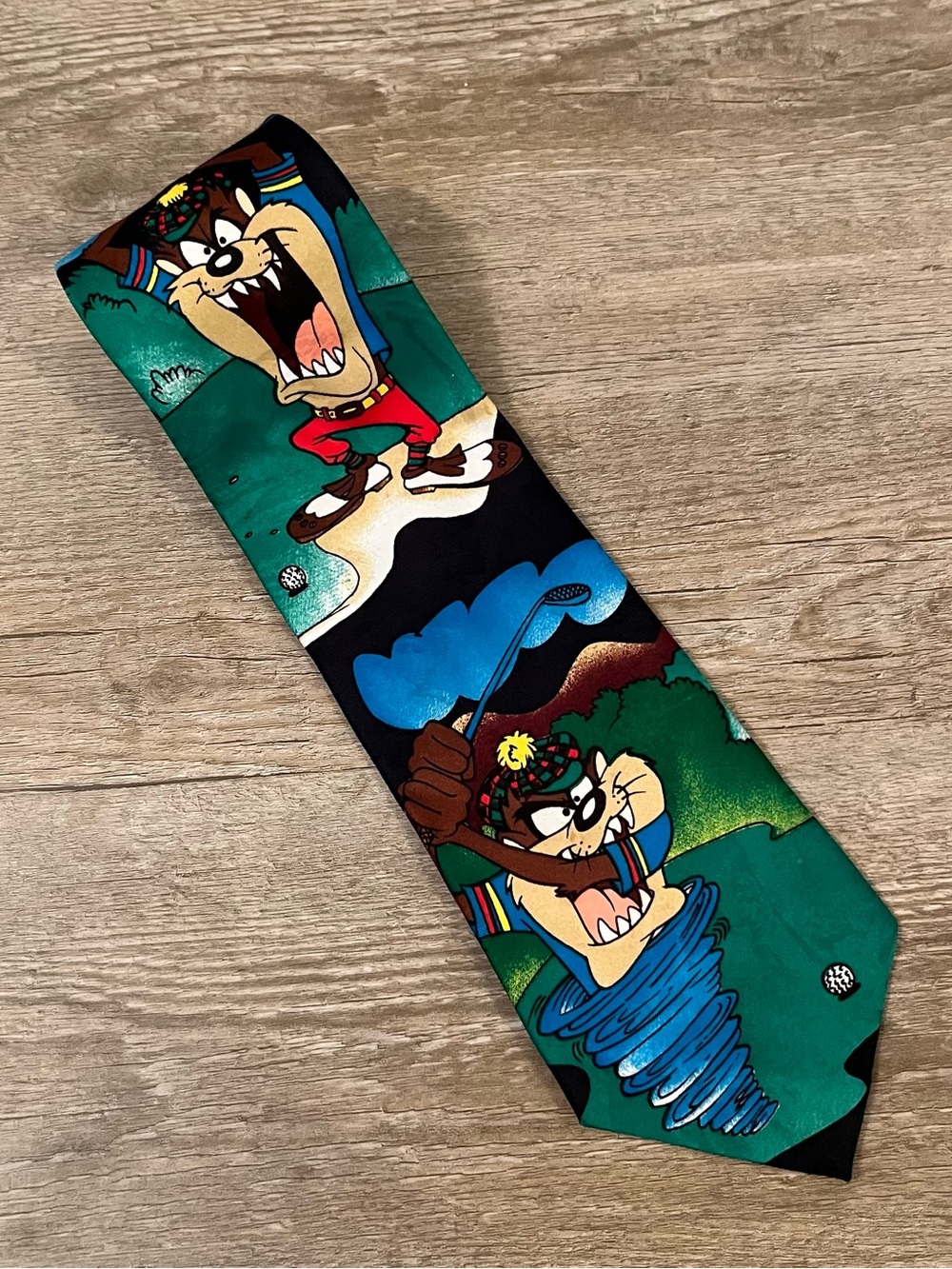Vintage Looney Tunes Mania TAZ Golf Tie
